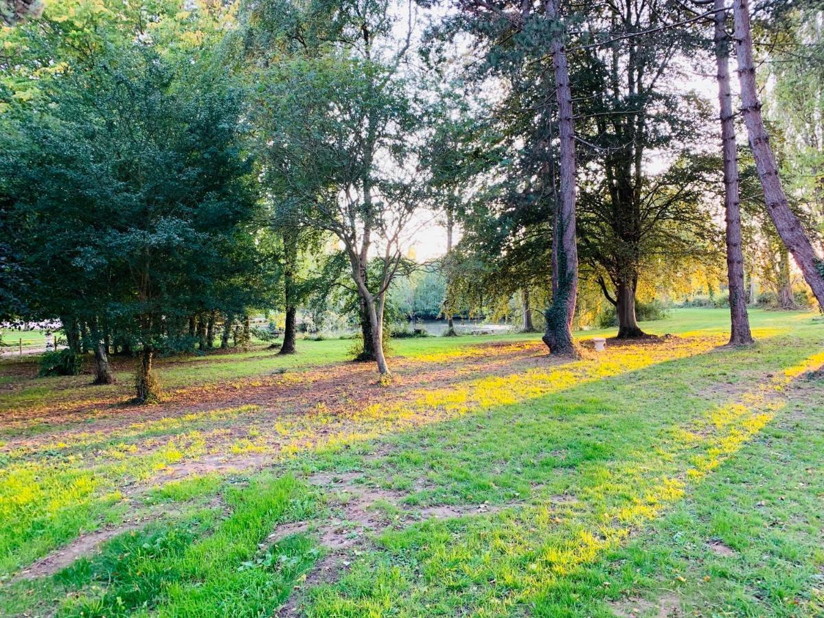 Gite Du Parc Du Moulin Du Pre Bavent Екстер'єр фото